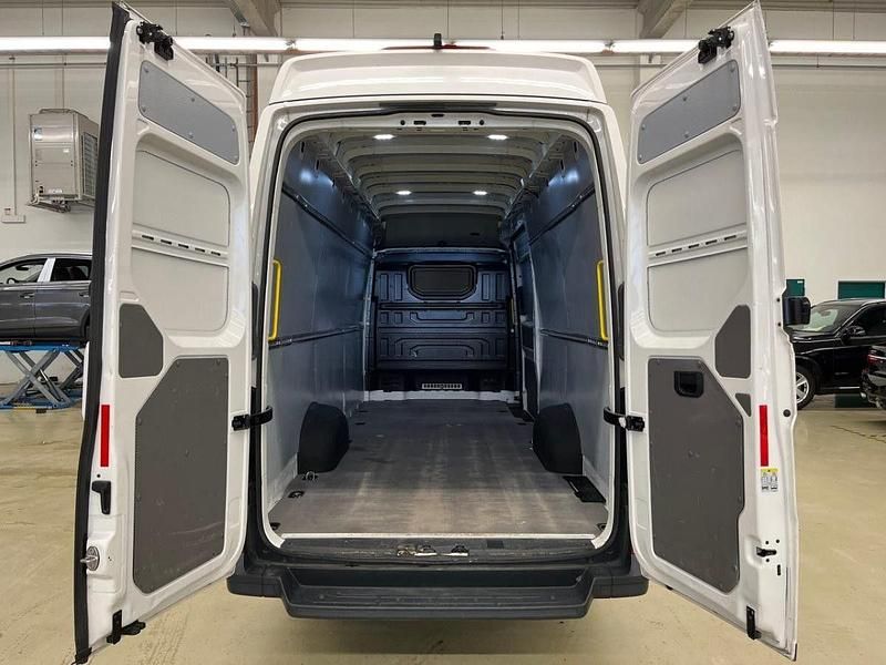 Usado MAN TGE 140 HP (102 kW) 2023 Branco Van