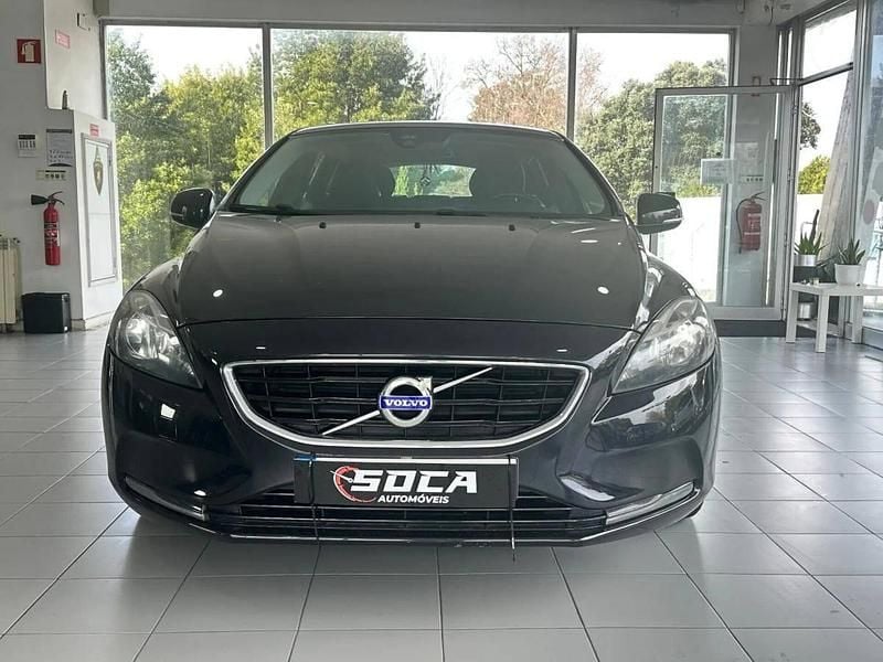 Usado Volvo V40 CC 115 HP (84 kW) 2013 Preto Carrinha