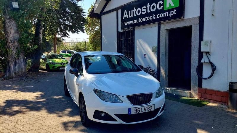 Branco Usado 2011 Seat Ibiza Style | € 6.990 (Preço elevado) - Imagem 1/2