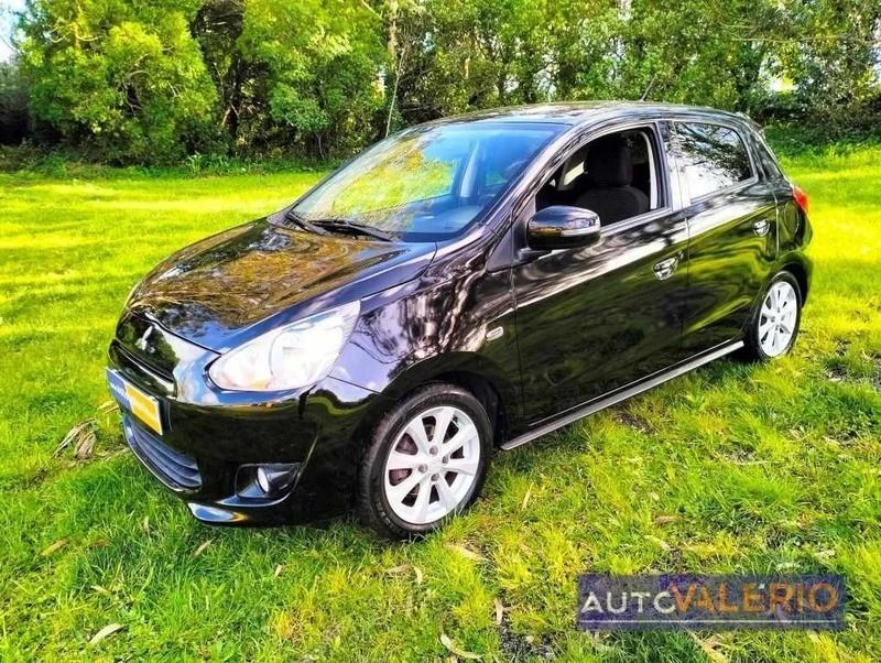 Preto Usado 2015 Mitsubishi Space Star Intense | € 8.950 - Imagem 1/4