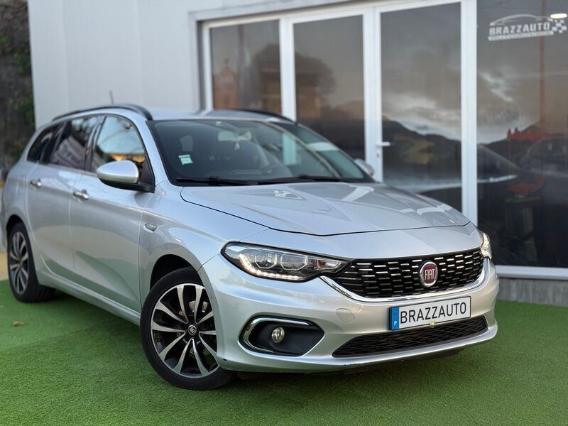 Cinza Usado 2018 Fiat Tipo Lounge Carrinha | € 8.890 (Preço justo) - Imagem 1/4