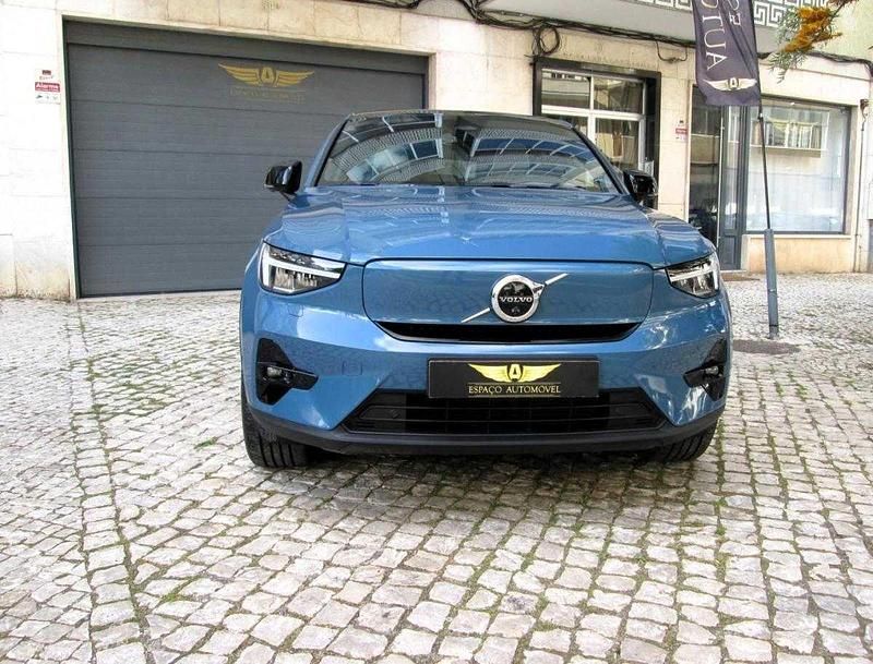 Usado Volvo C40 Ultimate 169 kW (231 HP) 2023 Azul SUV