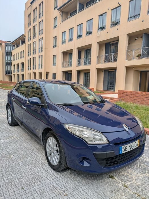 Usado 2009 Renault Mégane III Sedan | € 4.750 (Bom preço) - Imagem 1/4