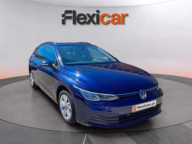 Azul Usado 2021 VW Golf VIII Life Carrinha | € 18.880 (Bom preço) - Imagem 1/4