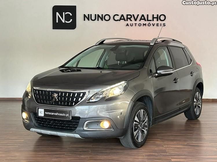Cinza Usado 2017 Peugeot 2008 Allure SUV | € 11.965 (Preço justo) - Imagem 1/1