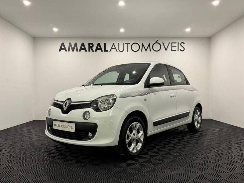 Branco Usado 2017 Renault Twingo LIMITED Citadino | € 10.900 (Preço justo) - Imagem 1/4