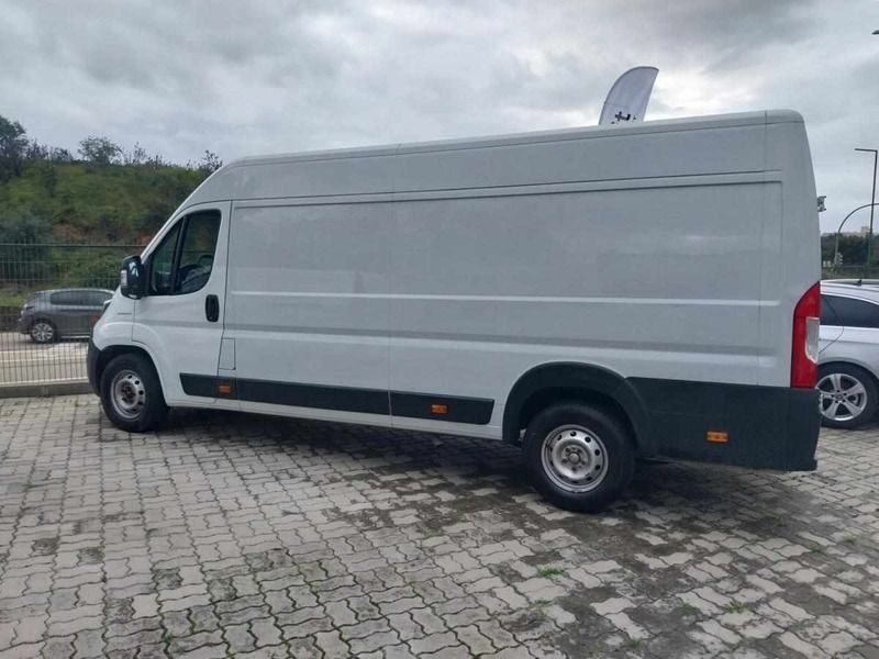 Branco Usado 2019 Fiat Ducato Van | € 18.800 (Preço elevado) - Imagem 1/4