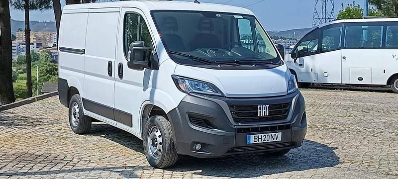 Usado Fiat Ducato 120 HP (88 kW) 2024 Branco Van
