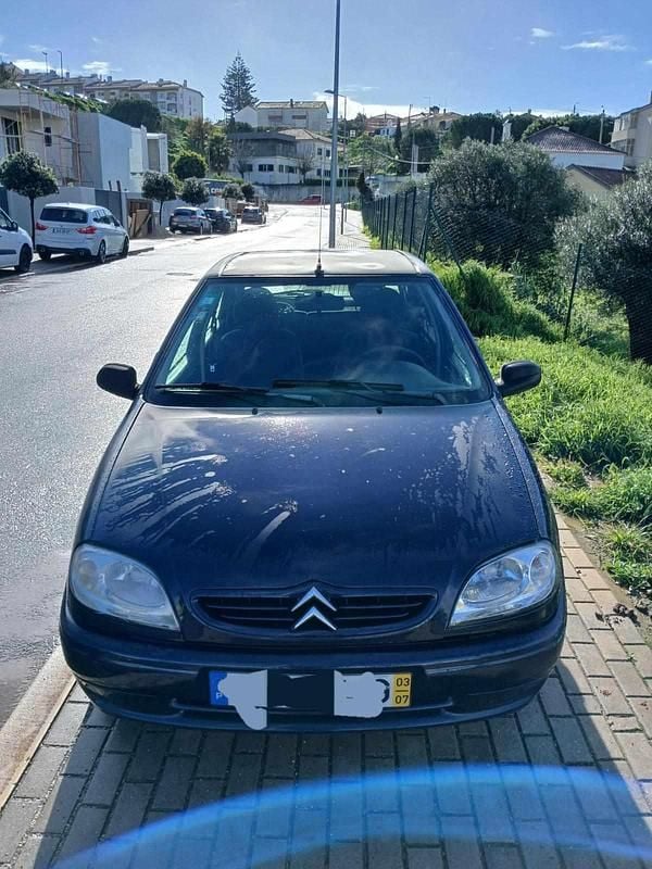 Usado Citroën Saxo 60 HP (44 kW) 2003 Azul Citadino