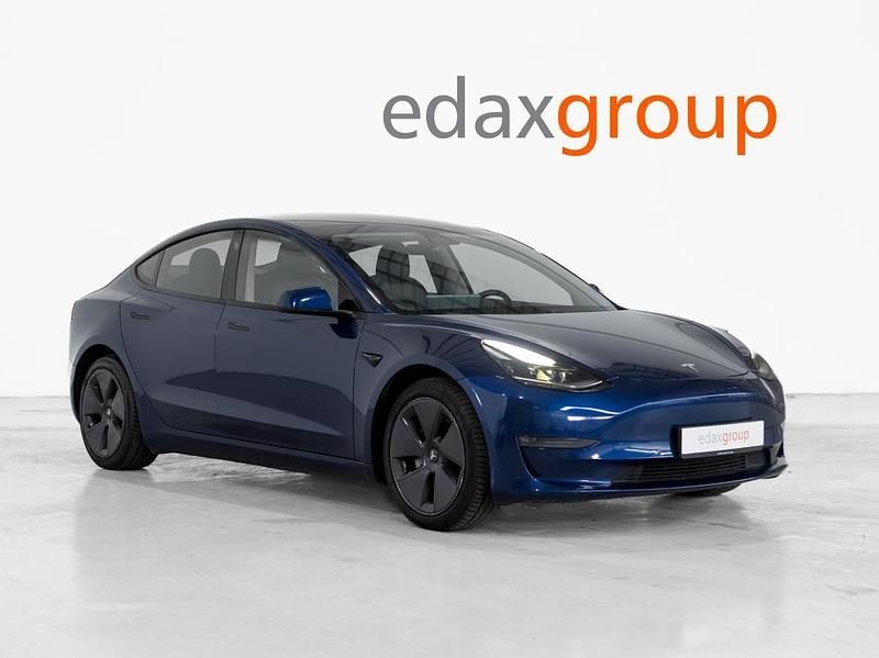 Azul Usado 2021 Tesla Model 3 Long Range AWD Sedan | € 28.990 (Preço justo) - Imagem 1/4