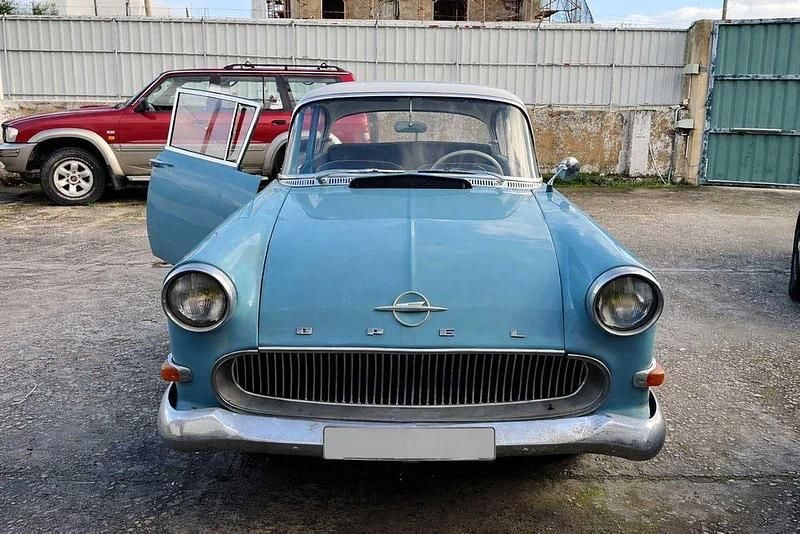 Usado Opel Olympia 60 HP (44 kW) 1960