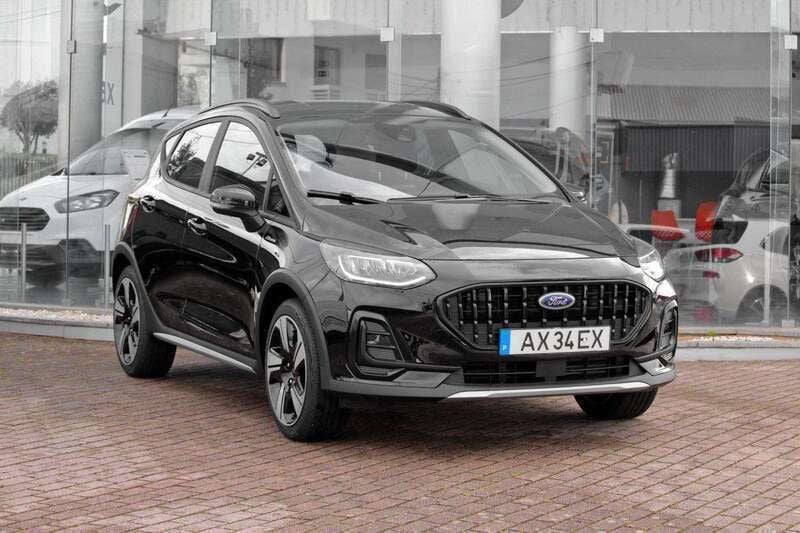 Usado Ford Fiesta Active 100 HP (73 kW) 2023 Preto Citadino