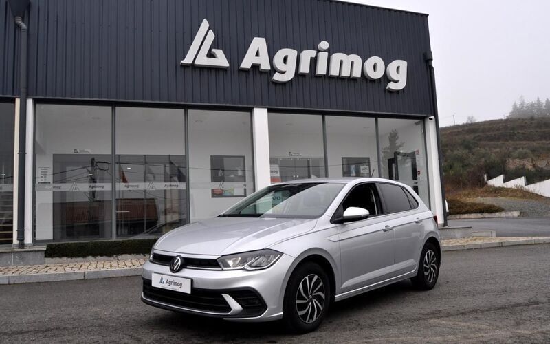 Cinza Usado 2023 VW Polo Life | € 18.800 (Preço justo) - Imagem 1/4