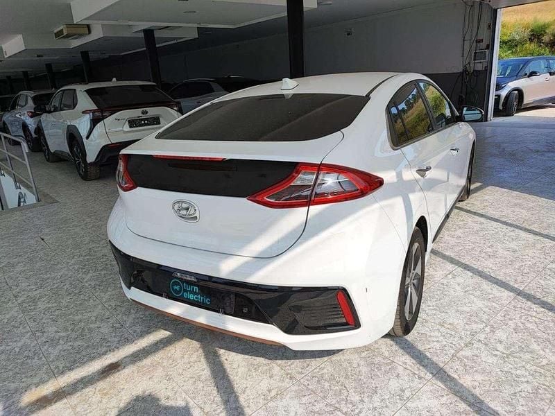 Usado Hyundai Ioniq 88 kW (120 HP) 2019 Branco Citadino