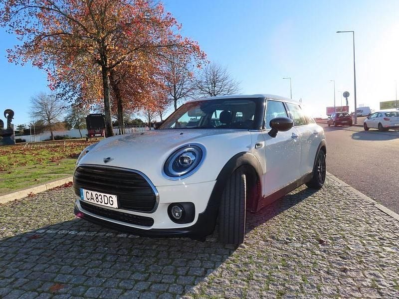 Usado 2021 Mini One D Clubman Carrinha | € 19.990 - Imagem 1/4