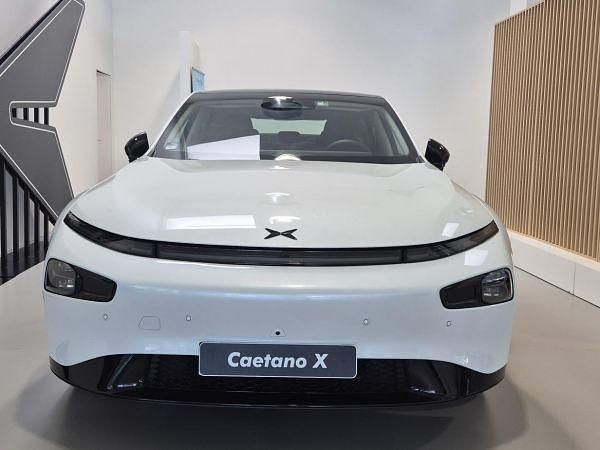 Branco Usado 2025 XPENG P7 Sedan | € 53.500 - Imagem 1/4