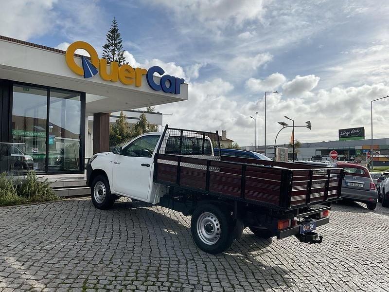 Usado Toyota HiLux 150 HP (110 kW) 2018 Branco Pickup