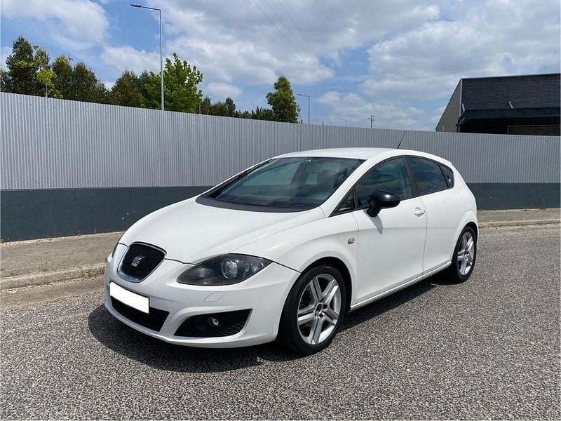 Usado 2012 Seat Leon Sedan | € 5.940 (Preço justo) - Imagem 1/4