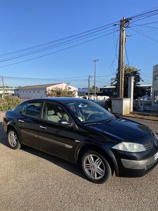 Usado 2004 Renault Mégane II Sedan | € 2.350 (Preço justo) - Imagem 1/4