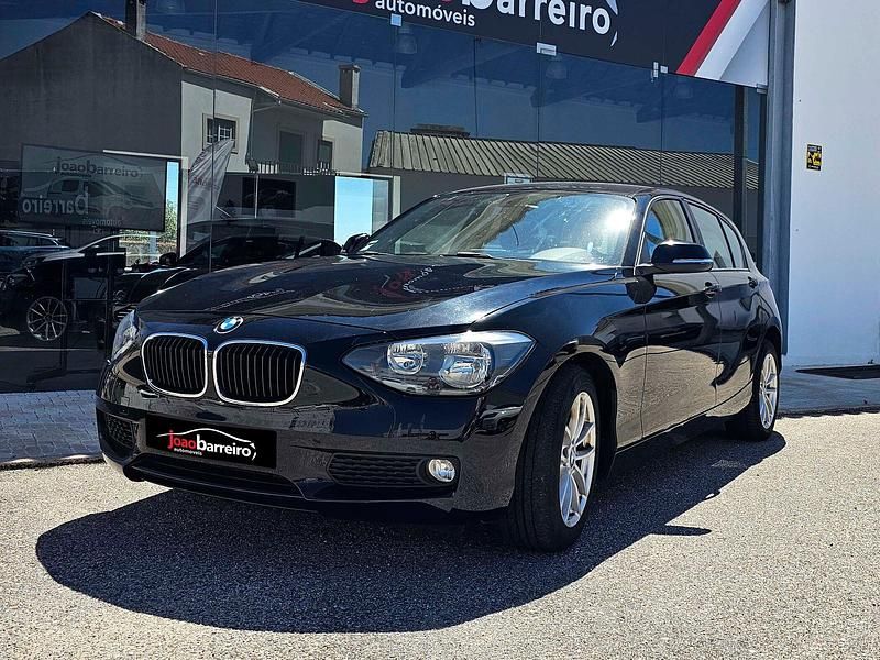 Preto Usado 2011 BMW 116 Citadino | € 12.900 - Imagem 1/4