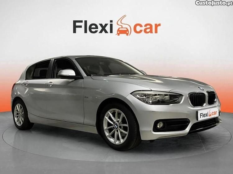 Cinza Usado 2016 BMW 116 Citadino | € 14.480 (Preço justo) - Imagem 1/1