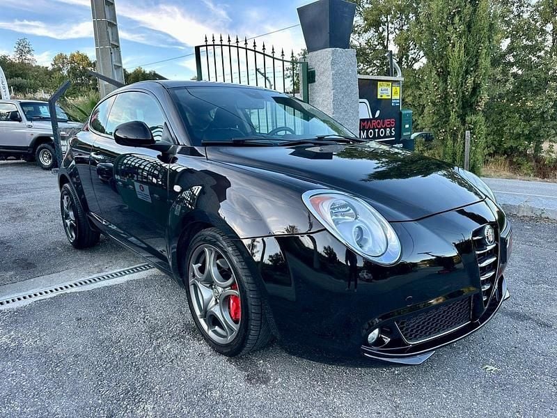 Preto Usado 2008 Alfa Romeo MiTo Distinctive Citadino | € 8.990 (Caro) - Imagem 1/4