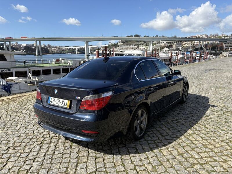 Usado 2004 BMW 520 Sedan | € 7.550 (Preço elevado) - Imagem 1/4