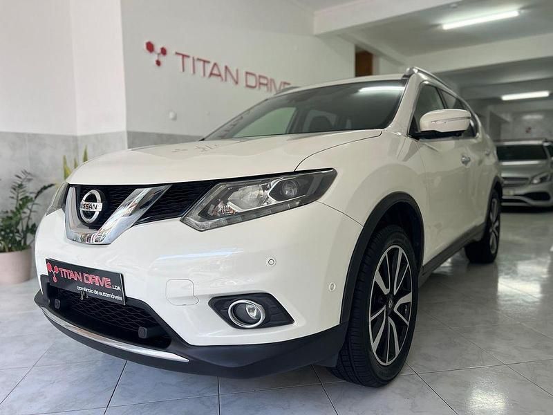 Branco Usado 2017 Nissan X-Trail Tekna SUV | € 18.900 (Preço elevado) - Imagem 1/4