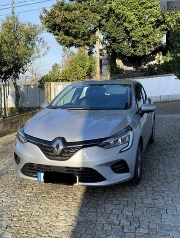 Usado Renault Clio IV 101 HP (74 kW) 2019 Cinzento Citadino