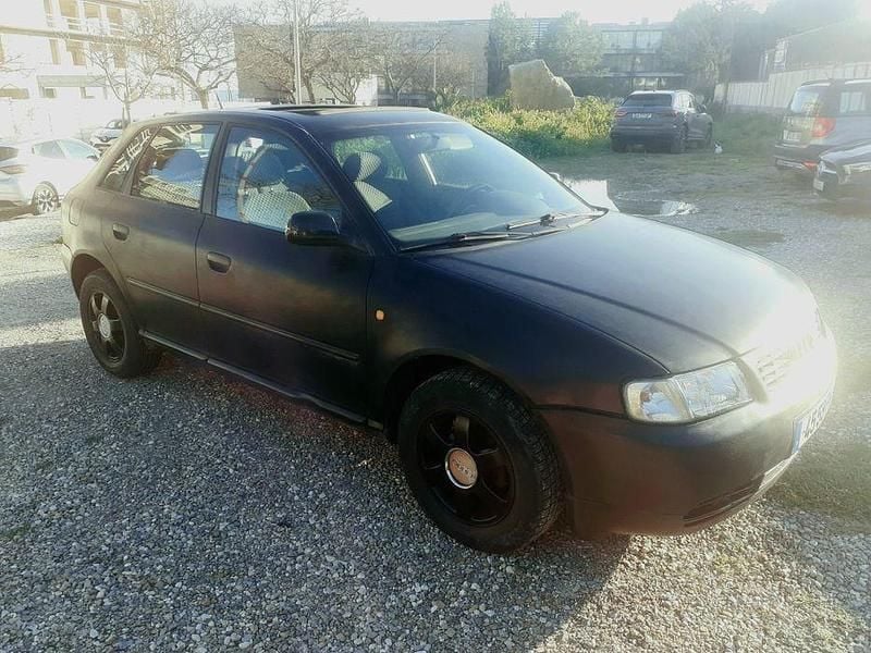 Usado 2000 Audi A3 Sedan | € 2.890 (Bom preço) - Imagem 1/4