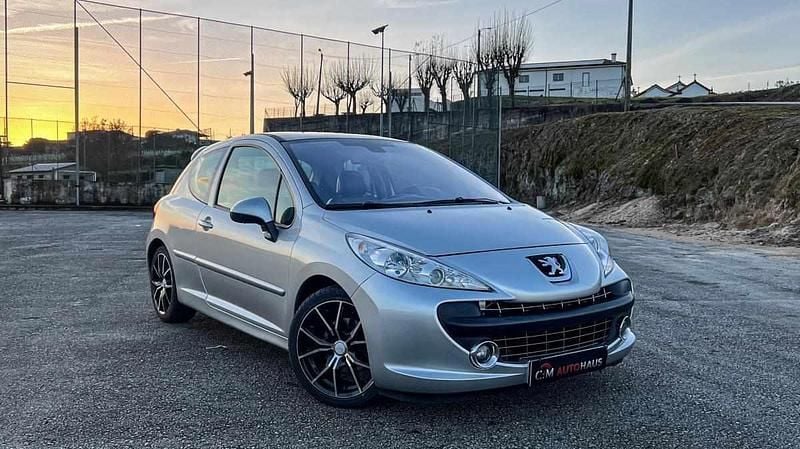 Cinzento Usado 2006 Peugeot 207 Citadino | € 6.200 (Preço justo) - Imagem 1/4