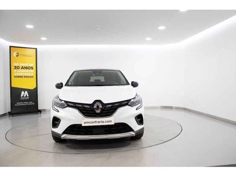 Branco Usado 2023 Renault Captur Techno SUV | € 20.980 (Preço justo) - Imagem 1/4