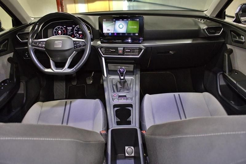 Usado Seat Leon ST 115 HP (84 kW) 2022 Preto Carrinha