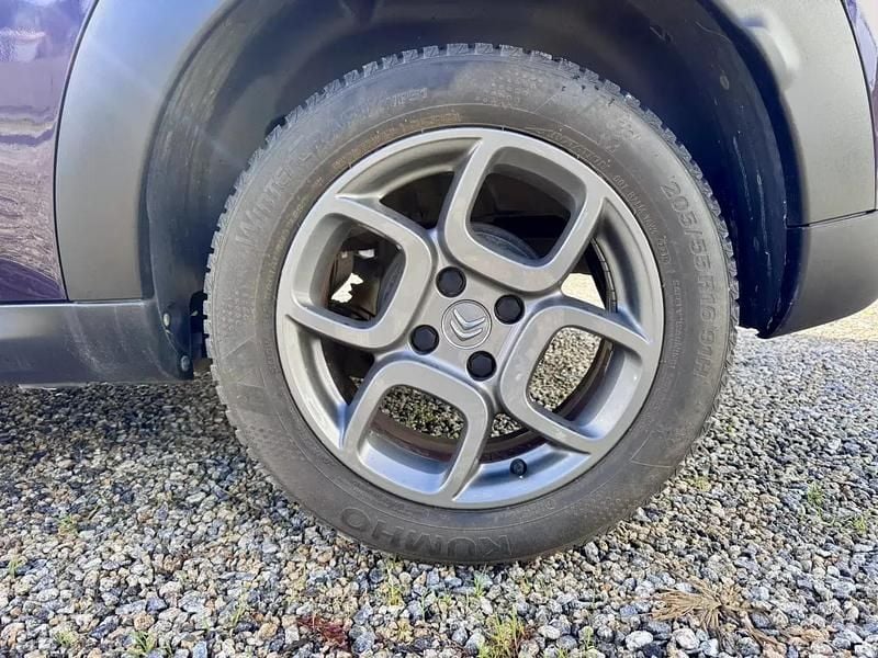 Usado Citroën C4 Cactus PureTech 110 HP (80 kW) 2014 Roxo Citadino