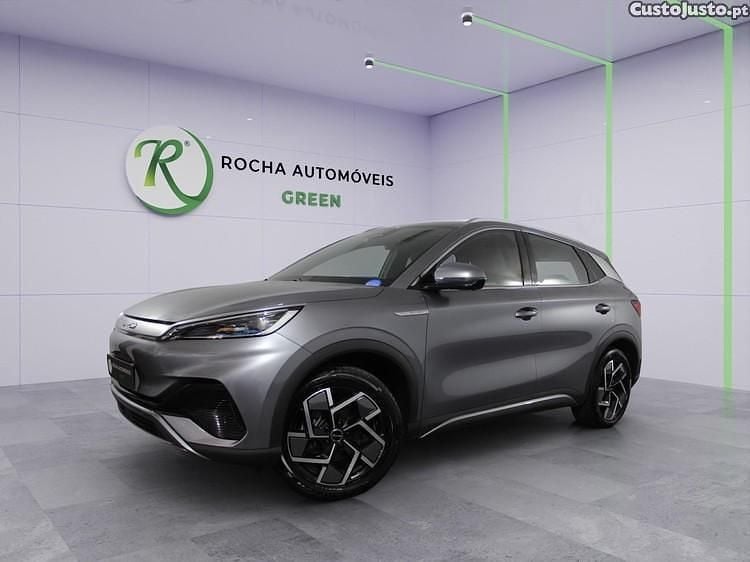 Cinza Usado 2023 BYD Atto 3 Design SUV | € 30.499 (Preço elevado) - Imagem 1/1