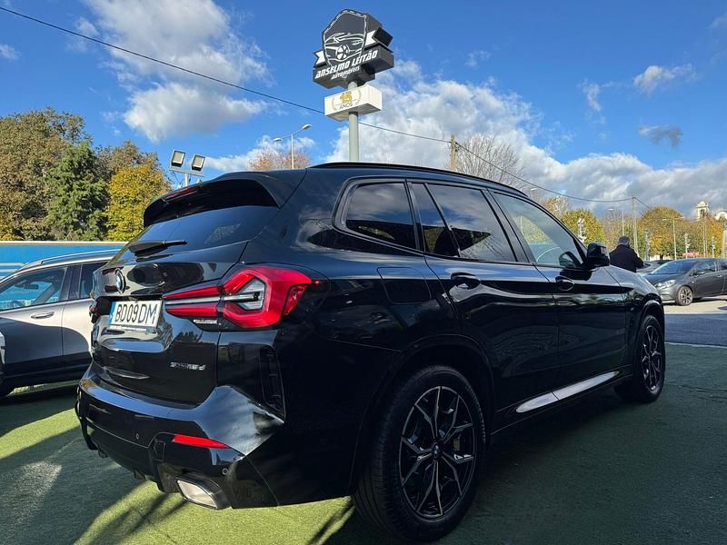 Preto Usado 2023 BMW X3 Comfort Edition SUV | € 42.750 - Imagem 1/4