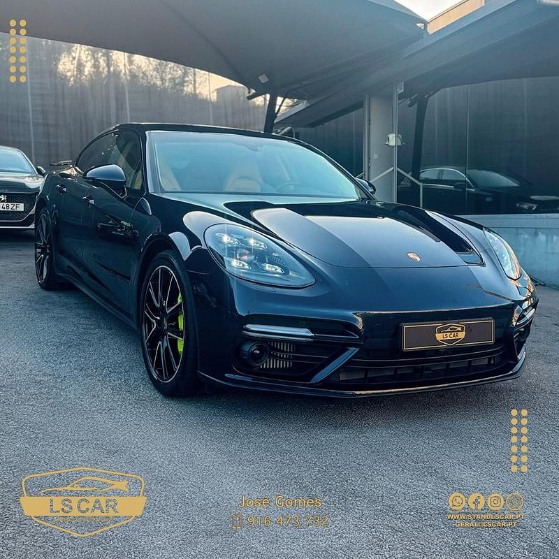 Usado Porsche Panamera Turbo S Executive 680 HP (500 kW) 2018 Azul Sedan