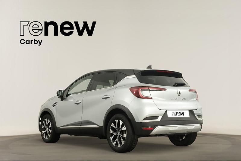 Usado Renault Captur Techno 101 HP (74 kW) 2024 Cinzento SUV