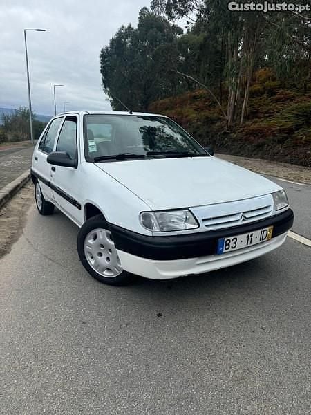 Usado Citroën Saxo 55 HP (40 kW) 1997 Branco Citadino