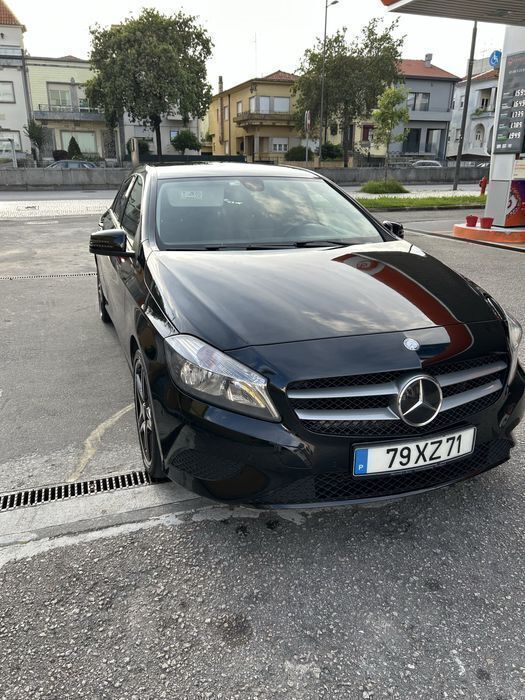 Usado 2015 Mercedes A180 Sedan | € 10.500 (Super Preço) - Imagem 1/4