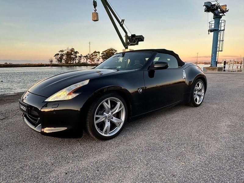 Usado Nissan 370Z Pack 328 HP (241 kW) 2010 Preto Coupé