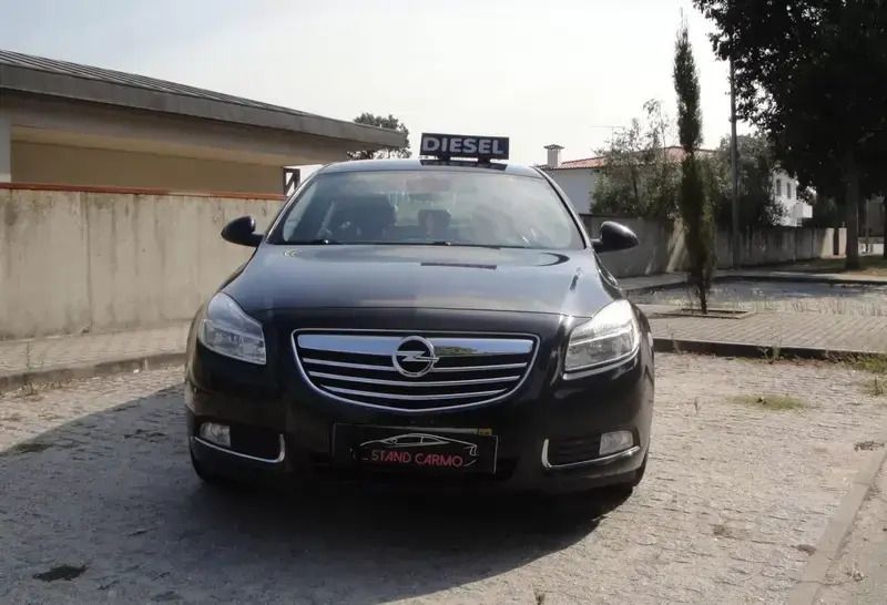 Outra Usado 2012 Opel Insignia Sport Citadino | € 9.990 - Imagem 1/4