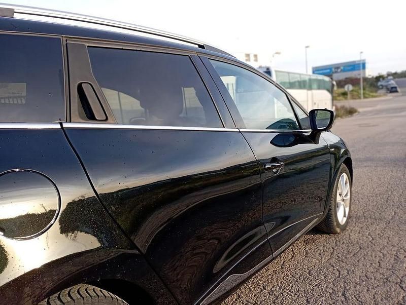 Usado Renault Clio IV 2017 Sedan