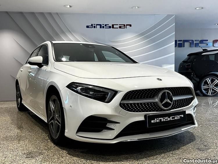 Branco Usado 2020 Mercedes A180 AMG line Citadino | € 22.900 (Preço justo) - Imagem 1/1