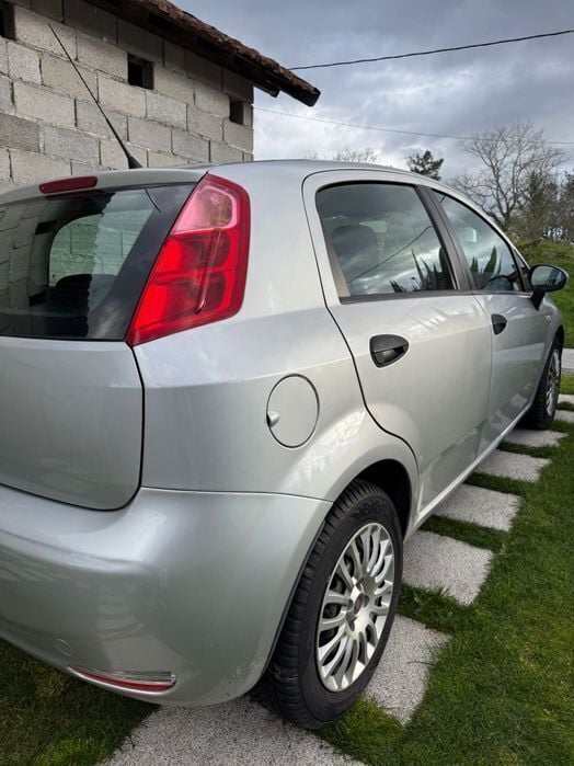 Usado 2015 Fiat Punto Citadino | € 6.500 (Preço justo) - Imagem 1/4