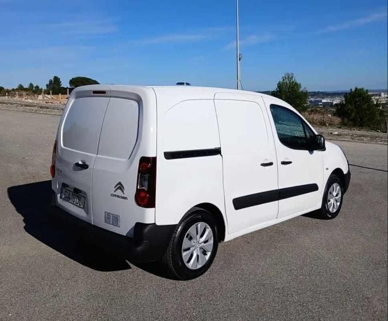 Usado Citroën Berlingo 100 HP (73 kW) 2018 Branco Monovolume
