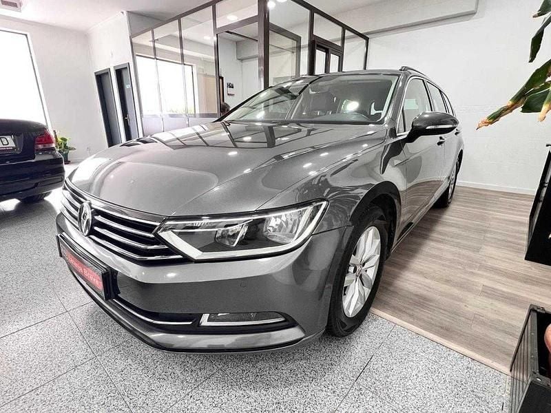 Cinzento Usado 2016 VW Passat Carrinha | € 11.900 (Bom preço) - Imagem 1/4
