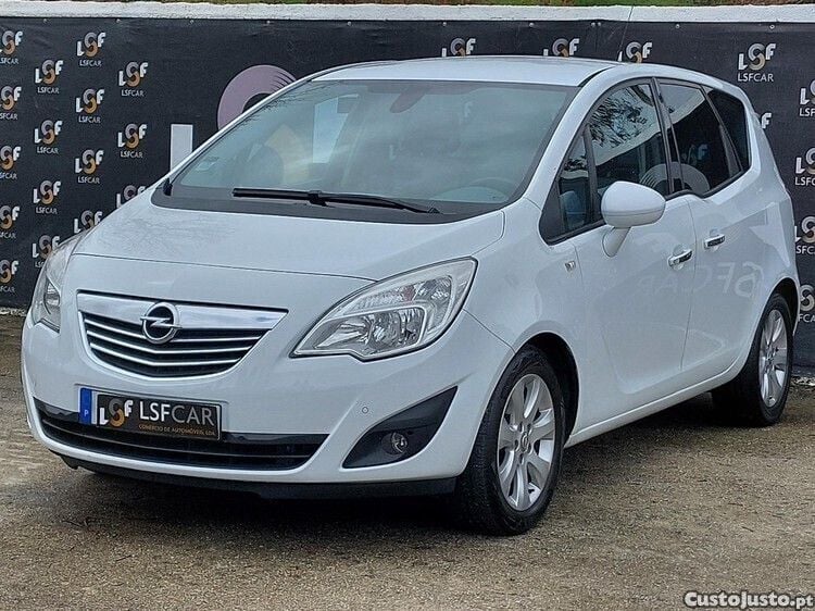 Branco Usado 2011 Opel Meriva Cosmo Monovolume | € 7.250 (Preço justo) - Imagem 1/1