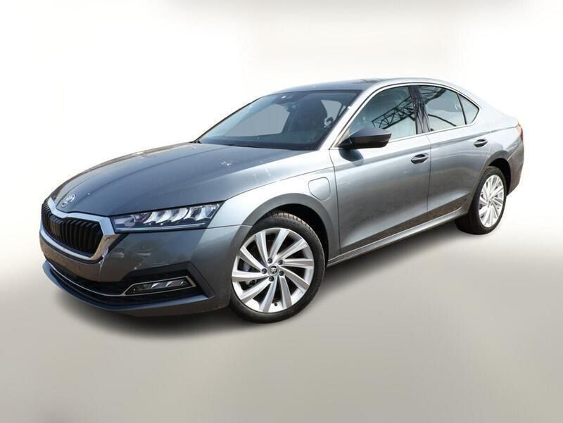 Cinzento Novo 2025 Skoda Octavia | € 30.990 (Super Preço) - Imagem 1/4