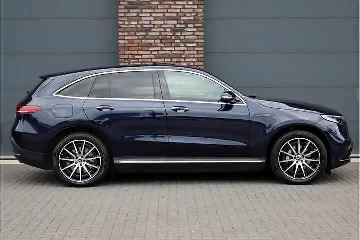 Usado Mercedes EQC400 300 kW (408 HP) 2023 Preto SUV